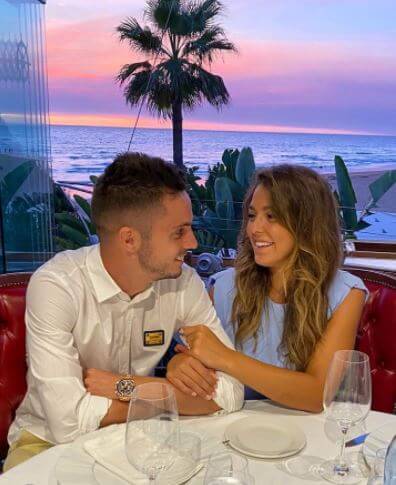 Pablo Sarabia with his girlfriend Carmen Mora